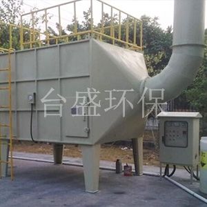 zL炭吔R? width=